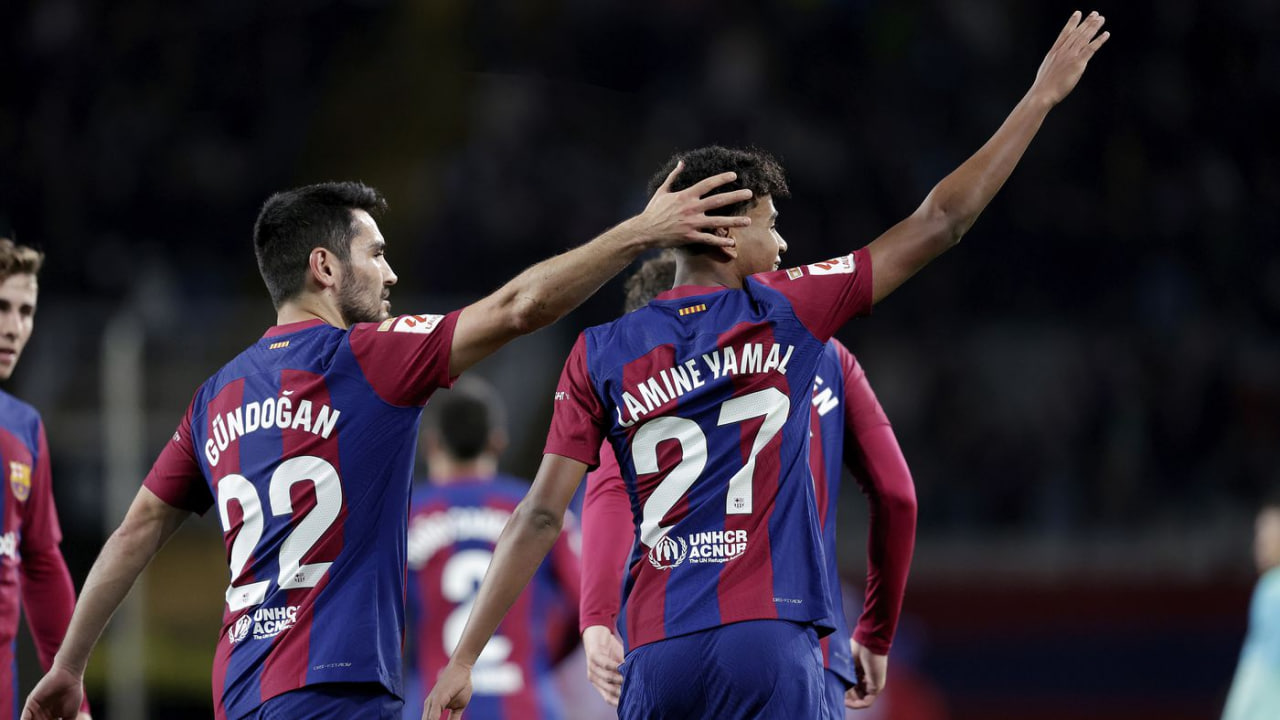 لامین یامال و ایلکای گوندوعان در بارسلونا - فصل 24-2023