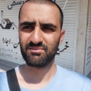 تصویر کچل با لباس آبی