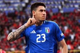 خوشحالی بعد از گل الساندرو باستونی، مدافع تیم ملی ایتالیا به آلبانی در یورو 2024