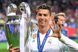 پنجمین قهرمانی لیگ قهرمانان اروپا کریستیانو رونالدو
