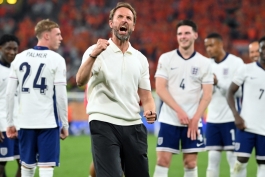 شادی گرت ساوتگیت و بازیکنان انگلیس پس از صعود به فینال یورو 2024