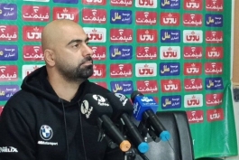 عکس از مازیار زارع سرمربی ملوان