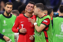 اشک های کریستیانو رونالدو پس از خراب کردن پنالتی مقابل اسلوونی در یک هشتم نهایی یورو ۲۰۲۴