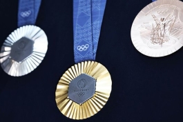 تصویری از مدال‌های طلا، نقره و برنز المپیک 2024 پاریس