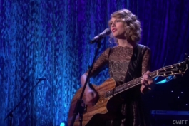 ویدیو اجرای زنده و احساسی تیلور سوئیفت  Taylor Swift - Mine (Live ellen)