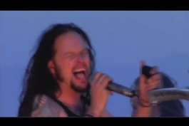 Korn : Falling Away From Me (Live: The Encounter) 