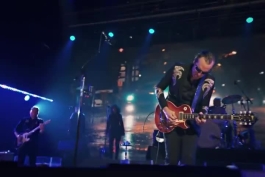 Joe Bonamassa : Why Does It Take So Long To Say Goodbye (Now Serving: Royal Tea Live From The Ryman)