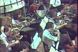 ویدئو موسیقی کلاسیک -خاچاتوریان : والس بالماسکه - با اجرای لوریس چکناواریان