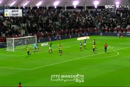 گل آفساید الاتحاد توسط کریم بنزما به الاتفاق عربستان ( الاتحاد 0 - 0 الاتفاق) 