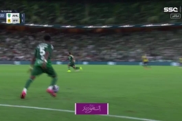 کریم به والله تو مسلمون نیستی! فرار بزرگ الاتحاد از شکست در برابر الاهلی با گل دیرهنگام کریم بنزما(گلهای بازی)