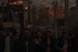 آهنگ ترند " کولی خوش قد و بالا جیگر طلا بالا بلا ابرو برام ننداز بالا نو رو. میخوام "