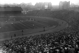 ورزشگاه استمفورد بریج (دیدار دوستانه انگلستان و اسکاتلند در سال 1913) - Stamford Bridge, international match between England and Scotland, 1913