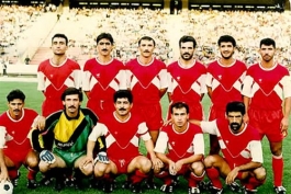 باز هم هواداران پرسپولیس را زمین می زنند