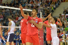 قهرمانی والیبال جهان؛ ایران 3-2 آمریکا؛ بازگشت قهرمان لیگ جهانی مانع از پیروزی ایران نشد