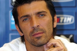 Gianluigi. Buffon