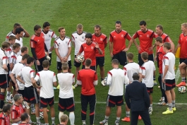 تمرینات تیم های راه یافته به مرحله یک چهارم نهایی جام جهانی 2014 برزیل
