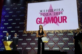 ایرینا دیشب جایزه بهترین مدل سال 2014 رو از دید مجله روسی گلامور گرفت