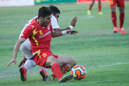 فولاد 1 - 0 گسترش فولاد؛  برد ارزشمند فولاد در وقت اضافه