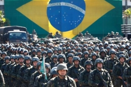  تمرین نیروهای نظامی ریودوژانیرو در نزدیکی استادیوم‌های المپیک