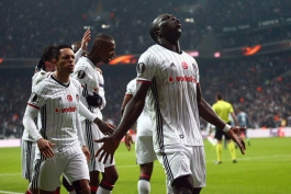 بشیکتاش-لیگ اروپا-بازیکنان بشیکتاش-Adriano-Besiktas-	Vincent Aboubakar 