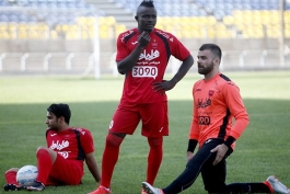 دروازه بان پرسپولیس-بازیکن پرسپولیس-تمرینات پرسپولیس