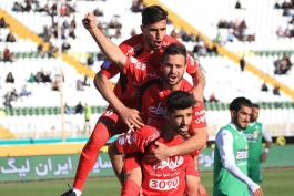 پرسپولیس-بازیکنان پرسپولیس-هافبک پرسپولیس-مهاجم پرسپولیس