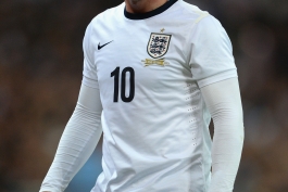 captain Wayne Rooney