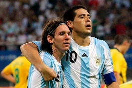 ریکلمه: اجازه دهید سرمربی آرژانتین را مسی مشخص کند!