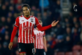 Virgil van Dijk - ساوتهمپتون - Southampton - The Saints - قدیس ها - نقل و انتقالات ساوتهمپتون - Southampton Tranfers - نقل و انتقالات لیورپول - Liverpool Transfers