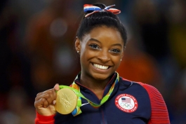 المپیک ریو 2016 - ایالات متحده آمریکا در المپیک ریو 2016 - ورزشکاران زن آمریکا در المپیک ریو 2016 - ژیمناستیک در المپیک 