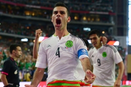 مکزیک-اروگویه؛ مسابقه ای برای ثبت در تاریخ فوتبال