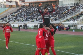 لیگ برتر فوتبال ایران-قهرمانی پرسپولیس-وزارت ورزش و جوانان