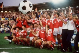 تاریخچه مسابقات یورو (9)؛ یورو 1992