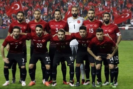 لیست اولیه ترکیه برای یورو ۲۰۱۶؛ هفت نماینده سهم فنرباحچه