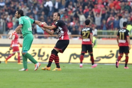 جلسه ۳ پرسپولیسی با طاهری در باشگاه