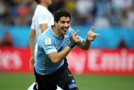 گل ها و خلاصه بازی اروگوئه 2 - 1 انگلیس