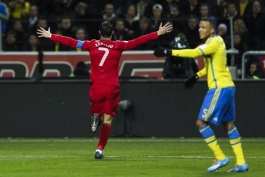 گل ها و خلاصه بازی سوئد 2 - 3 پرتغال