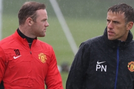 phil neville and rooney - Manchester United - منچستر یونایتد