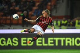 Amazing Philippe Mexes