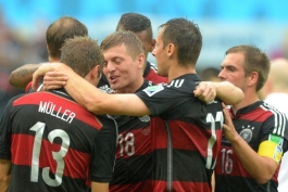 پیروزی آلمان مقابل آمریکا؛ فوتبال با تملک بالای توپ همچنان زنده است