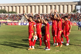 کاروان فولاد از تهران به قطر مي‌رود