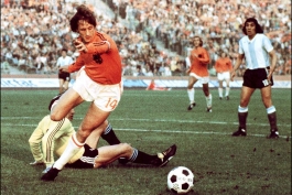 Cruyff vs Argentina 1974