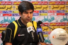  قنبری: رحمتی به بازی ما با بهمن نمی‌رسد؛ ساموئل اجازه شرکت در تمرینات را ندارد 