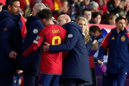 عصبانیت بارسلونا از سرمربی تیم ملی اسپانیا، لوییس دلافوئنته