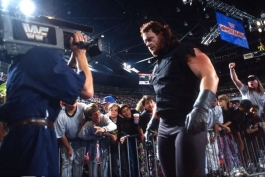 نخستین حضور آندرتیکر در تلویزیون WWE - سروایوز سریز 1990