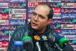 محمد ربیعی: هواداران ذوب آهن توقعشان بالا رفت؛ درد ما نبود VAR است