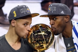 استفن کری - آندره ایگودالا - فینال NBA 2015 - قهرمانی گلدن استیت وریرز