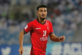 عکس از محمد شریفی هافبک سابق‌ پرسپولیس