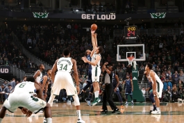 میلواکی باکس - ممفیس گریزلیز - fiserv forum - بسکتبال nba