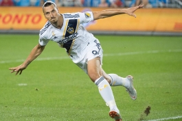 لس آنجلس گلکسی-ام ال اس-سوئد-آمریکا-USA-MLS-Sweden-LA Galaxy